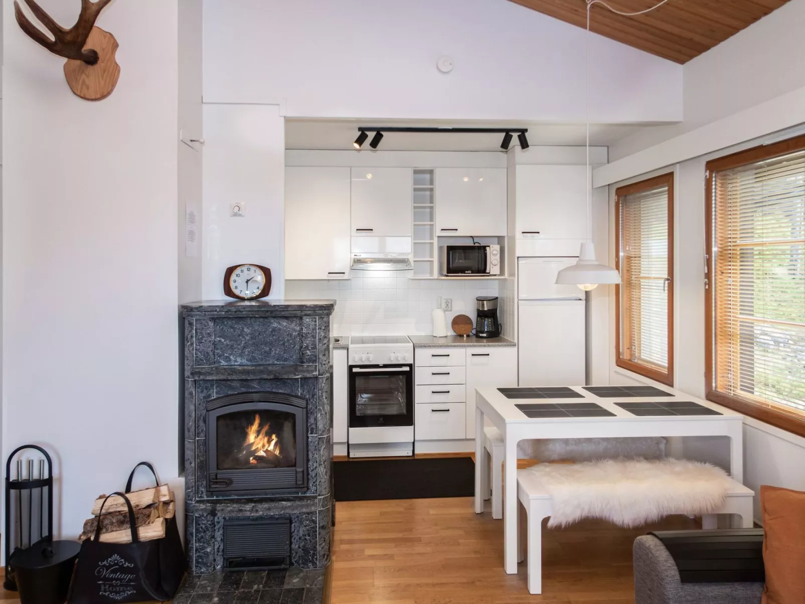 Karhunvartijan linna b16-Binnen