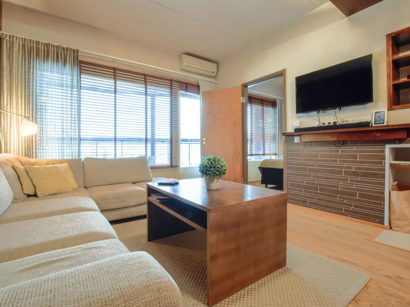 Tahko spa junior suite orange b6-Binnen