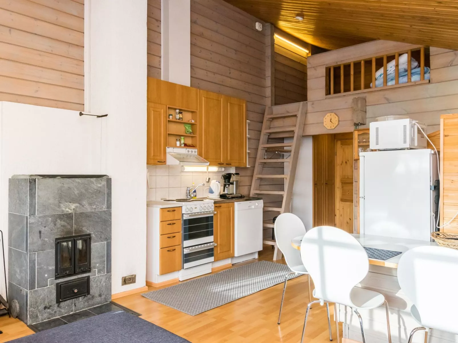 Gasthalla b paritalo-Binnen