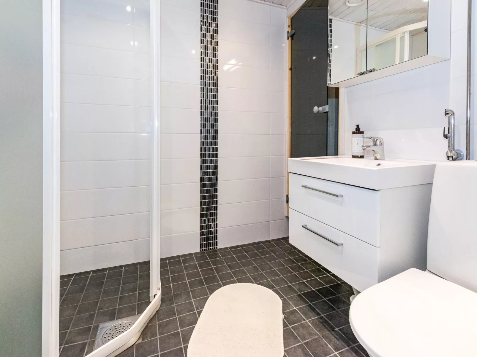 Vuorihuoneistot 608-Binnen