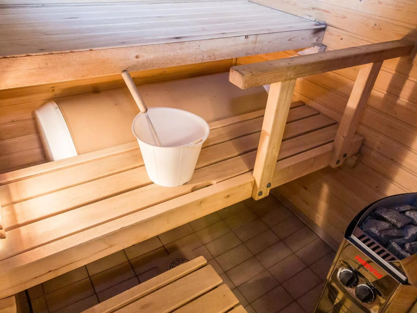 Tintintaival 2 a 8-Binnen