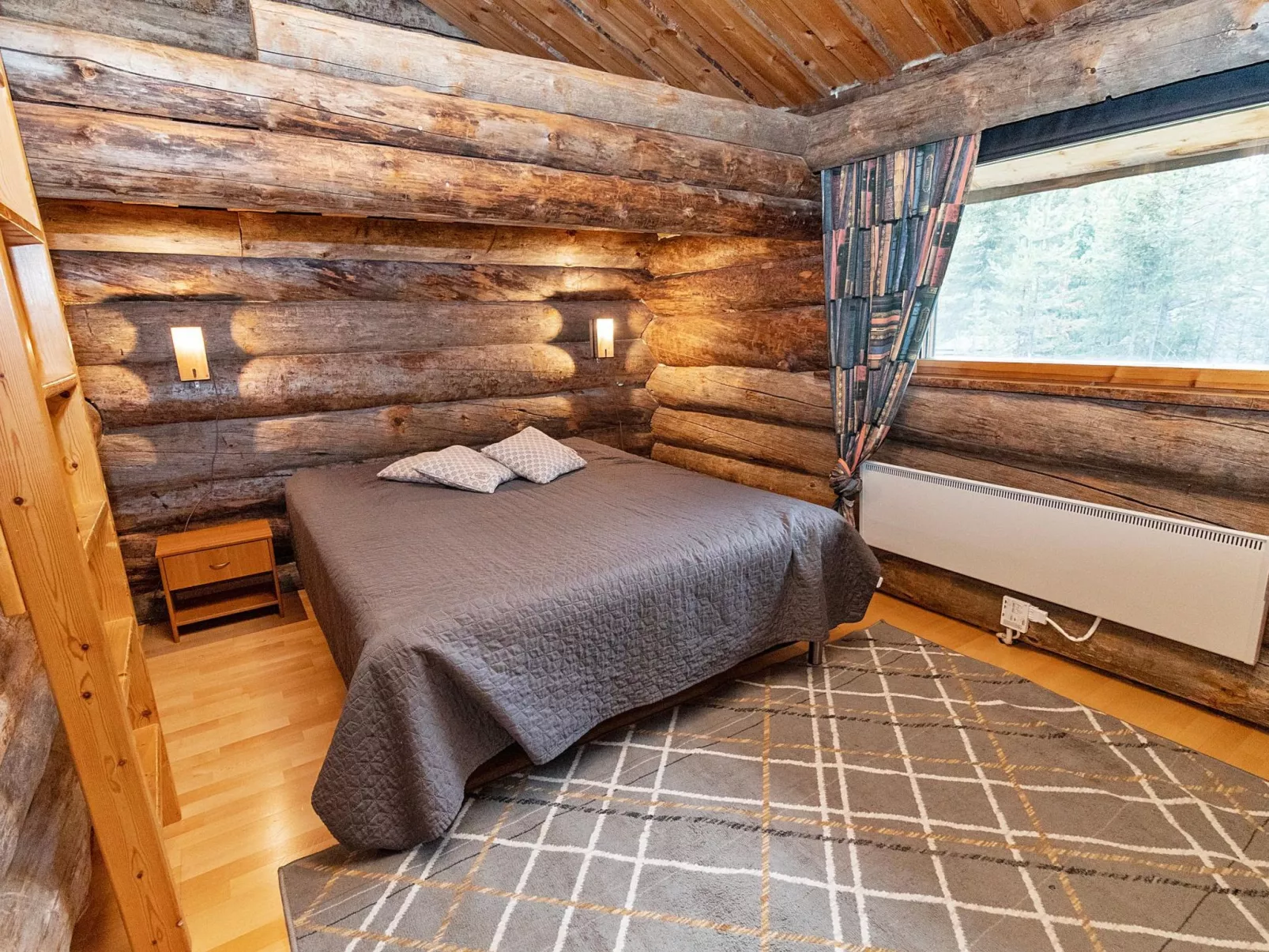 Agenttimajat 2-Binnen