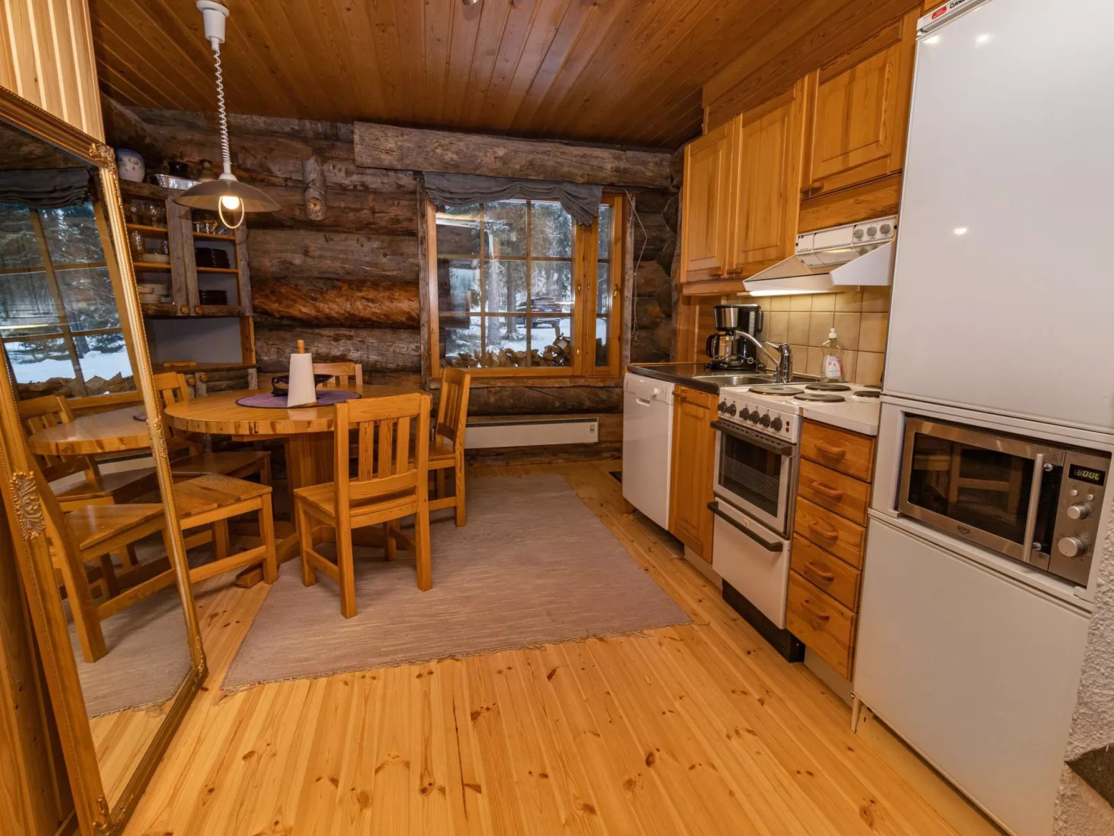 Aurinko-ruka c6-Binnen