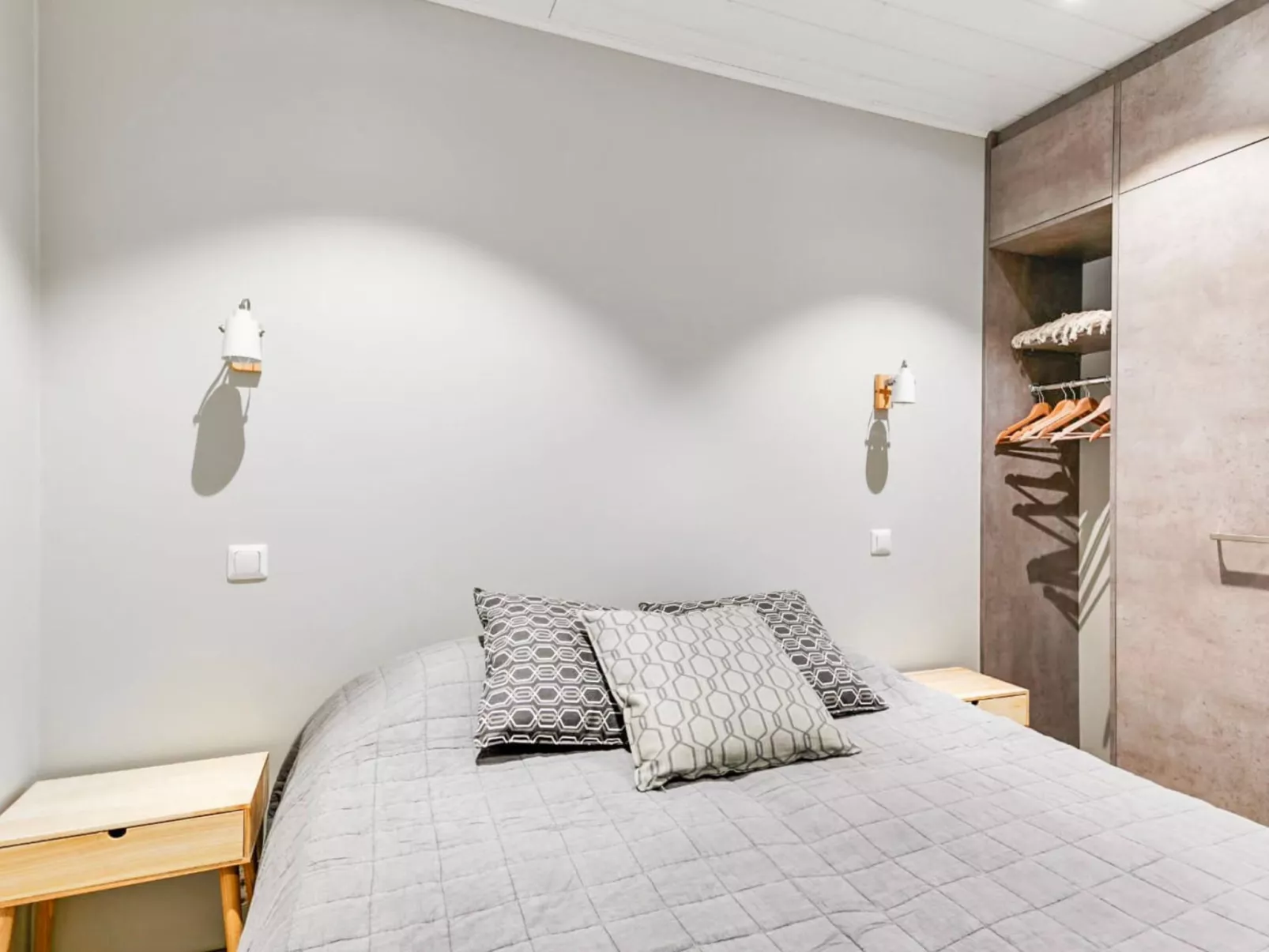 Levin hetki a-Binnen