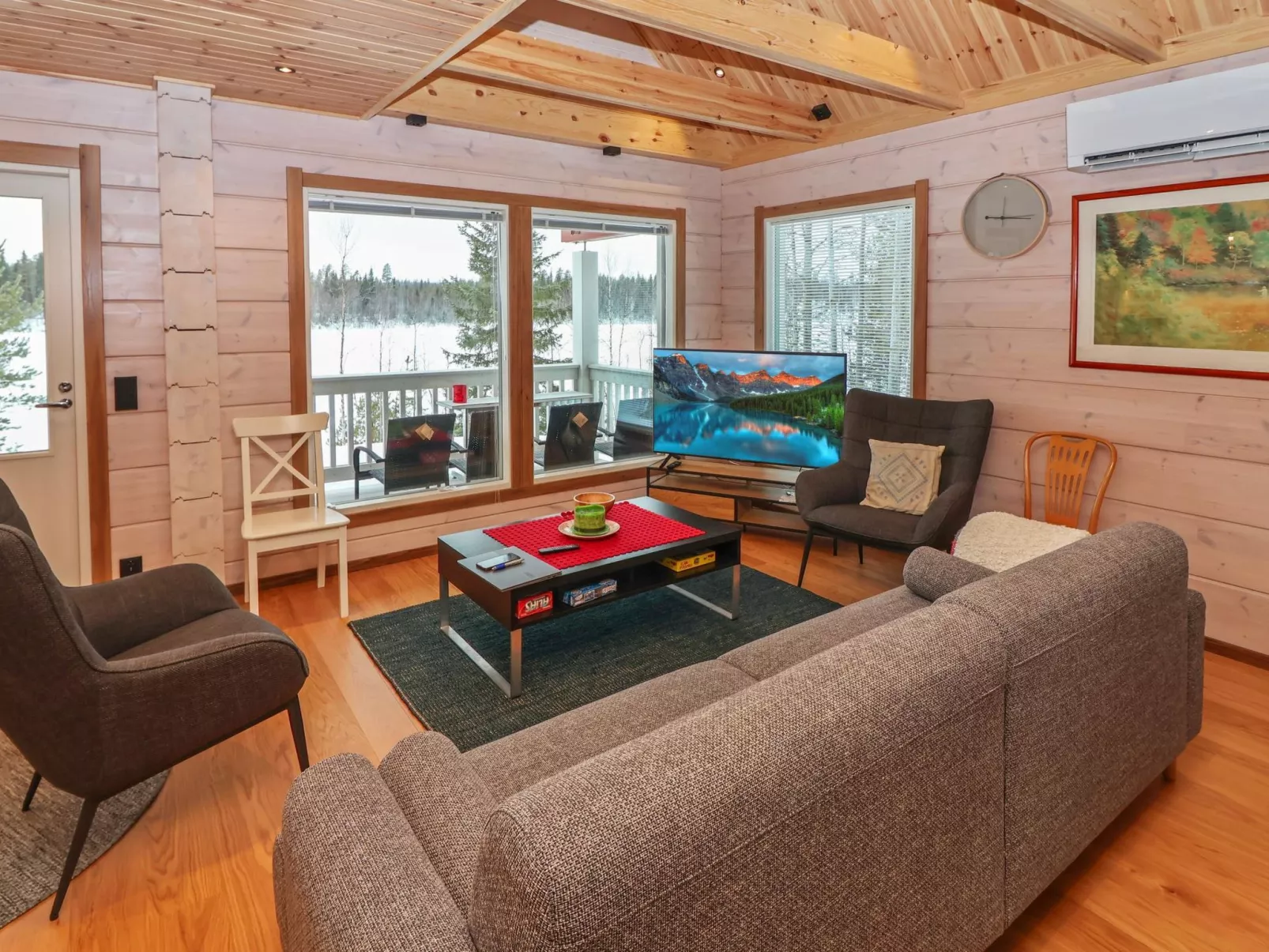 Huvila tornionjoen rannalla-Binnen