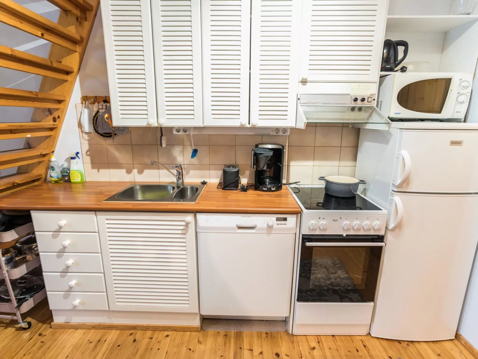 Kelokivakka e23-Binnen