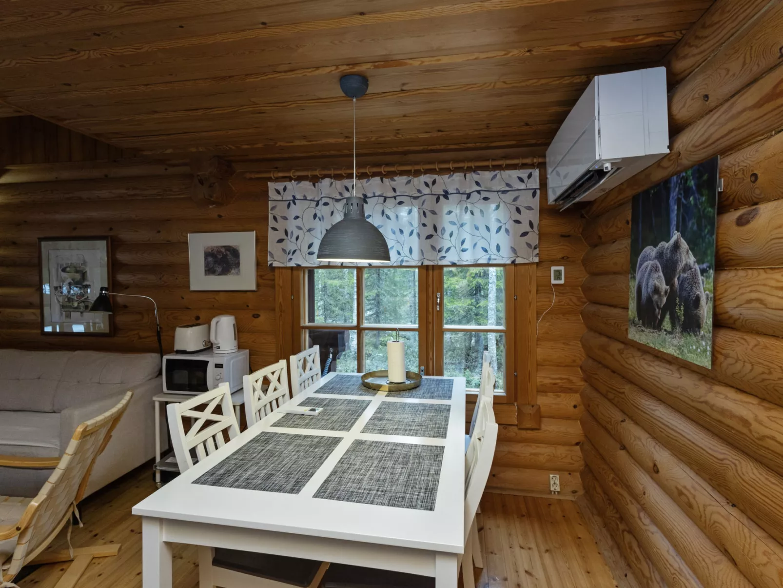 Varilan lomamajat nr1-Binnen