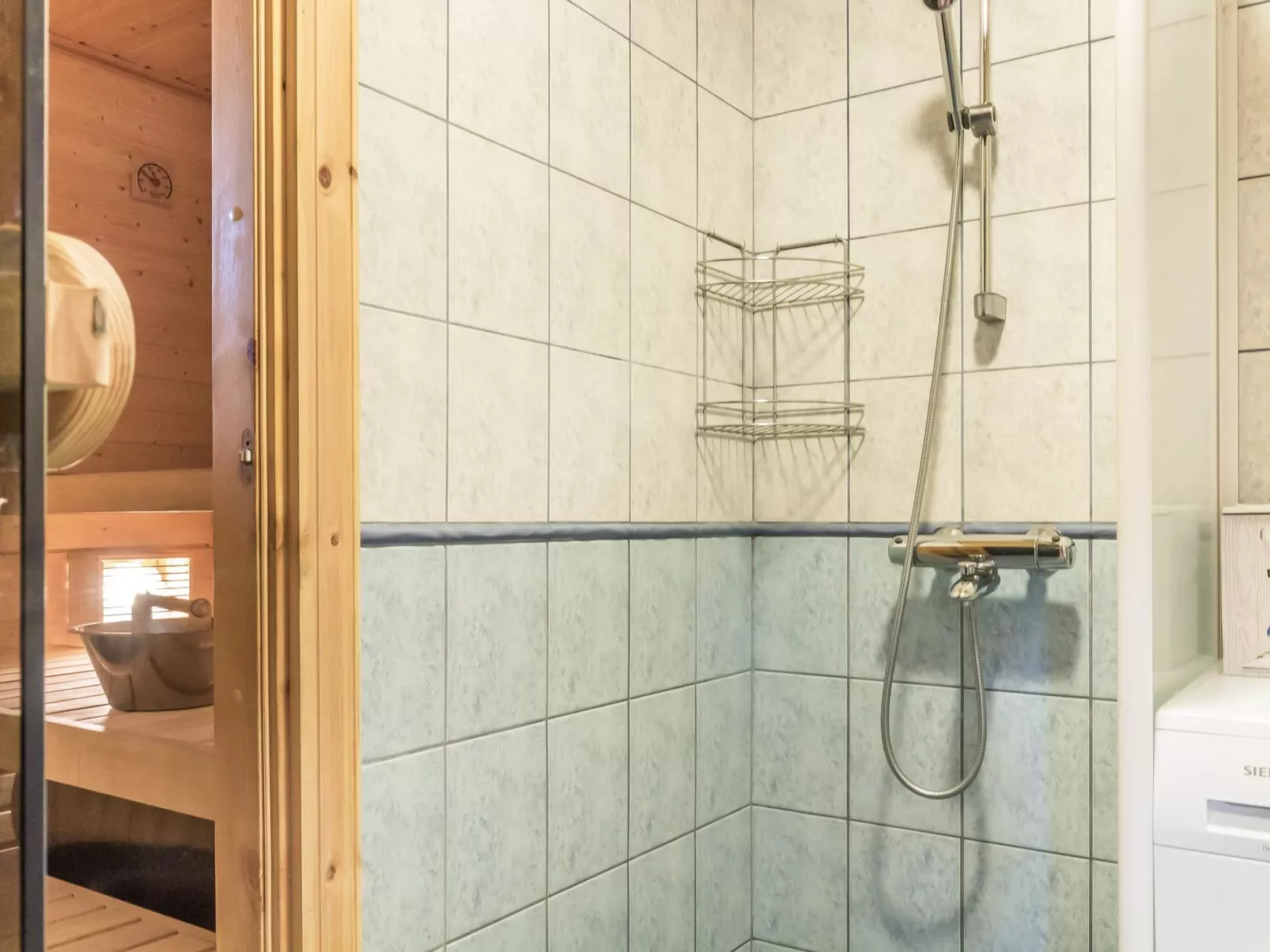 Kuerkartano 2/sulo-Binnen