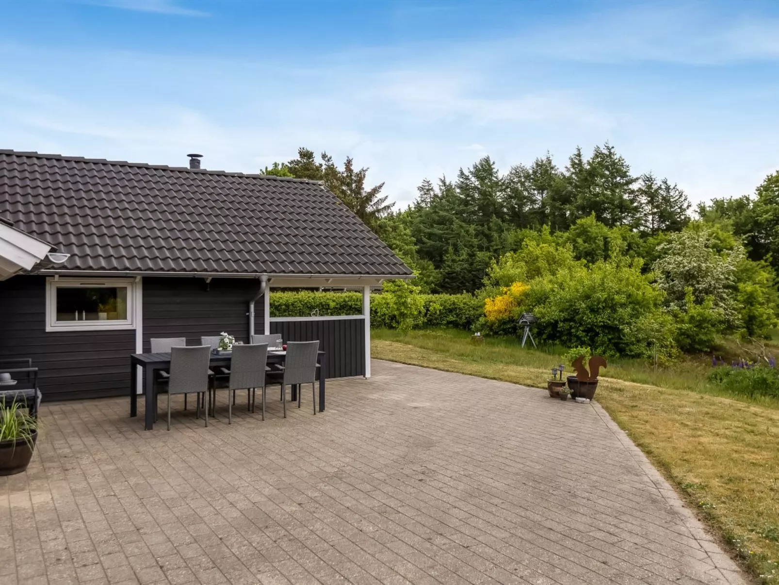 "Truels" - 30km from the sea-Buiten