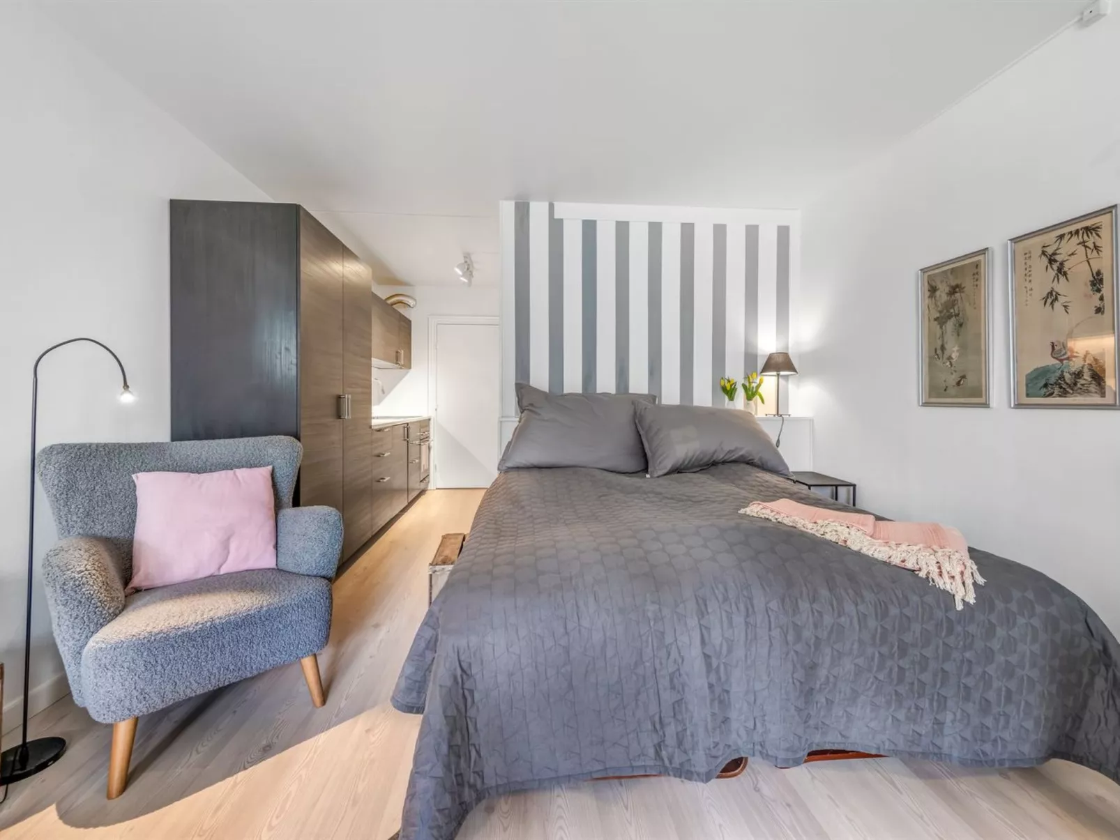 "Epiphania" - 130m from the sea-Binnen