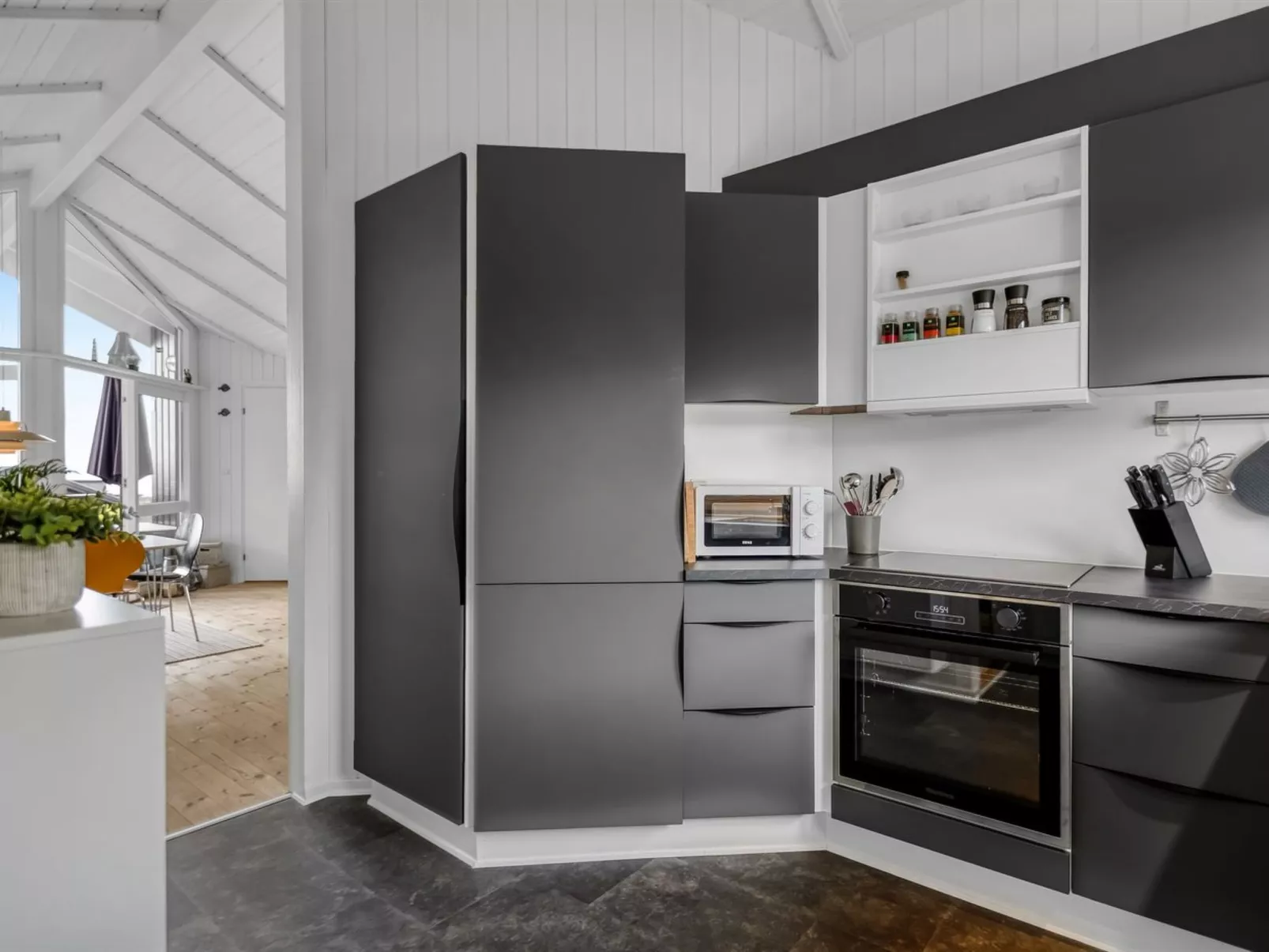 "Fraja" - 300m from the sea-Binnen