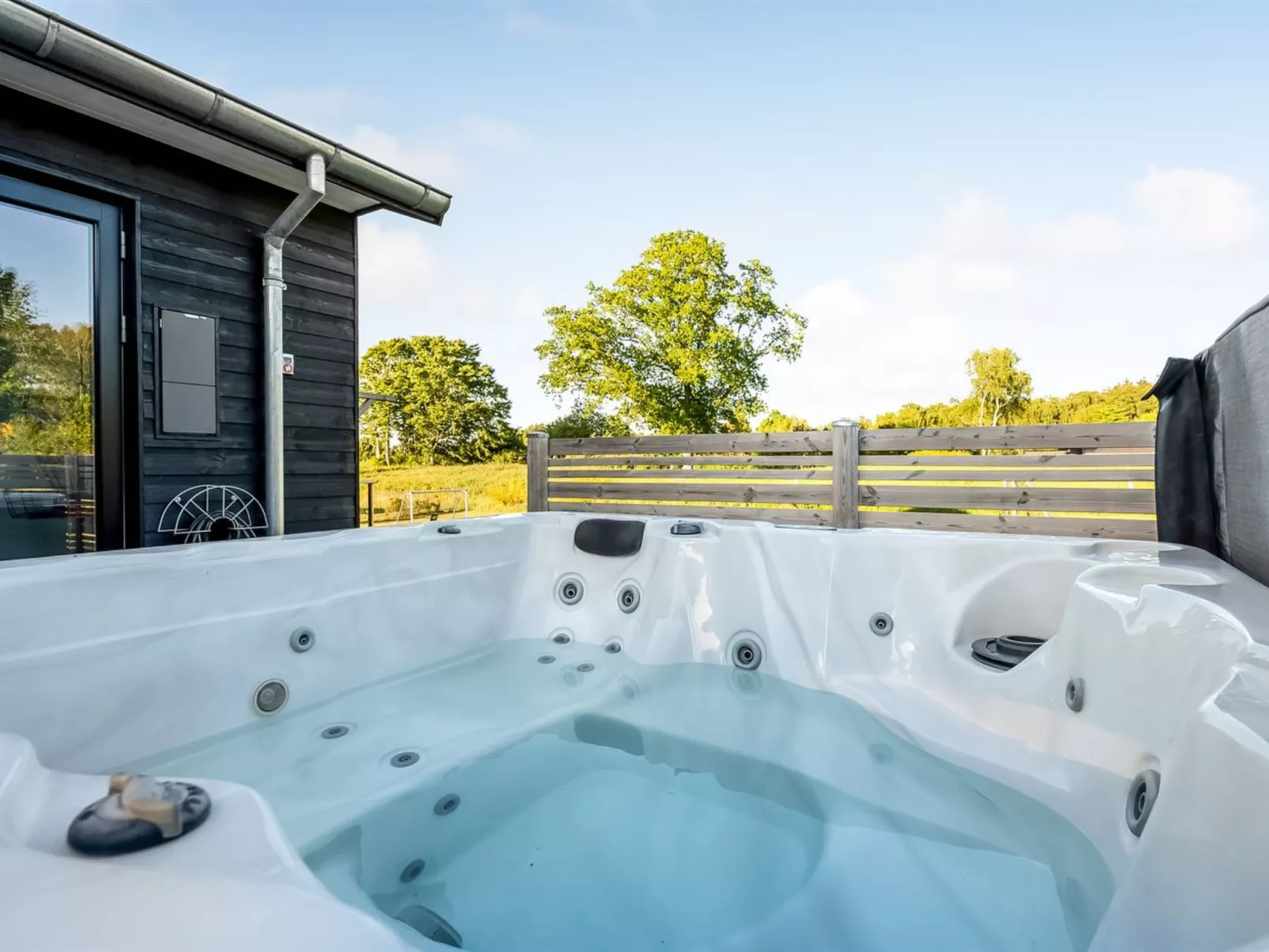 "Finulf" - 300m from the sea-Binnen