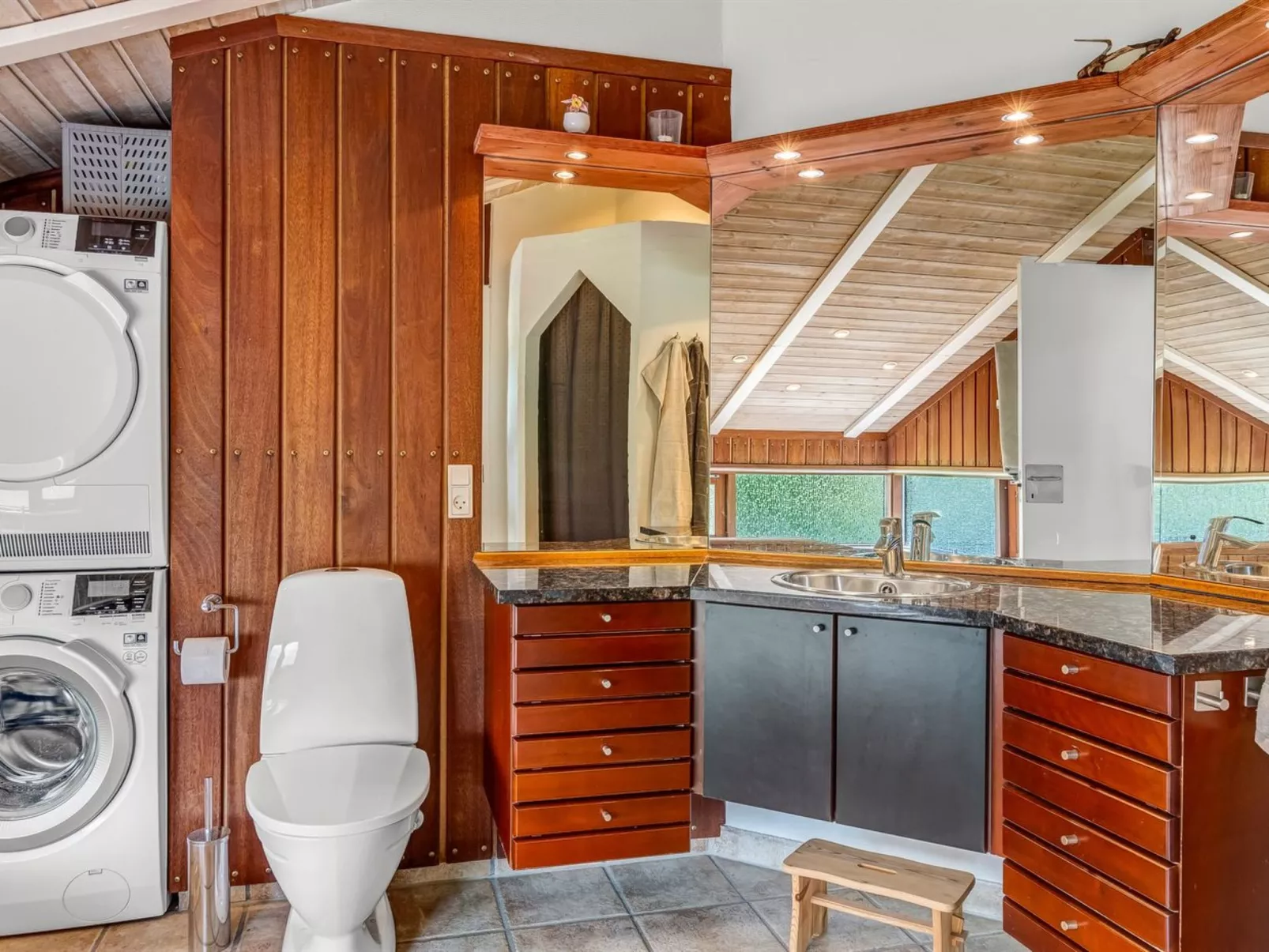 "Ayda" - 275m from the sea-Binnen