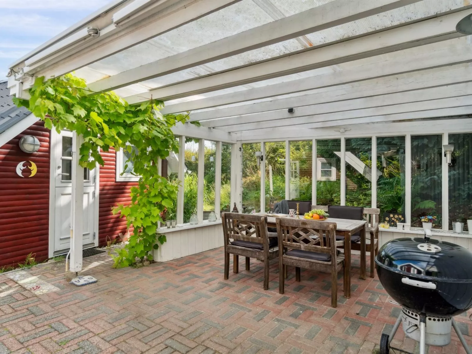 "Helfrida" - 925m from the sea-Buiten