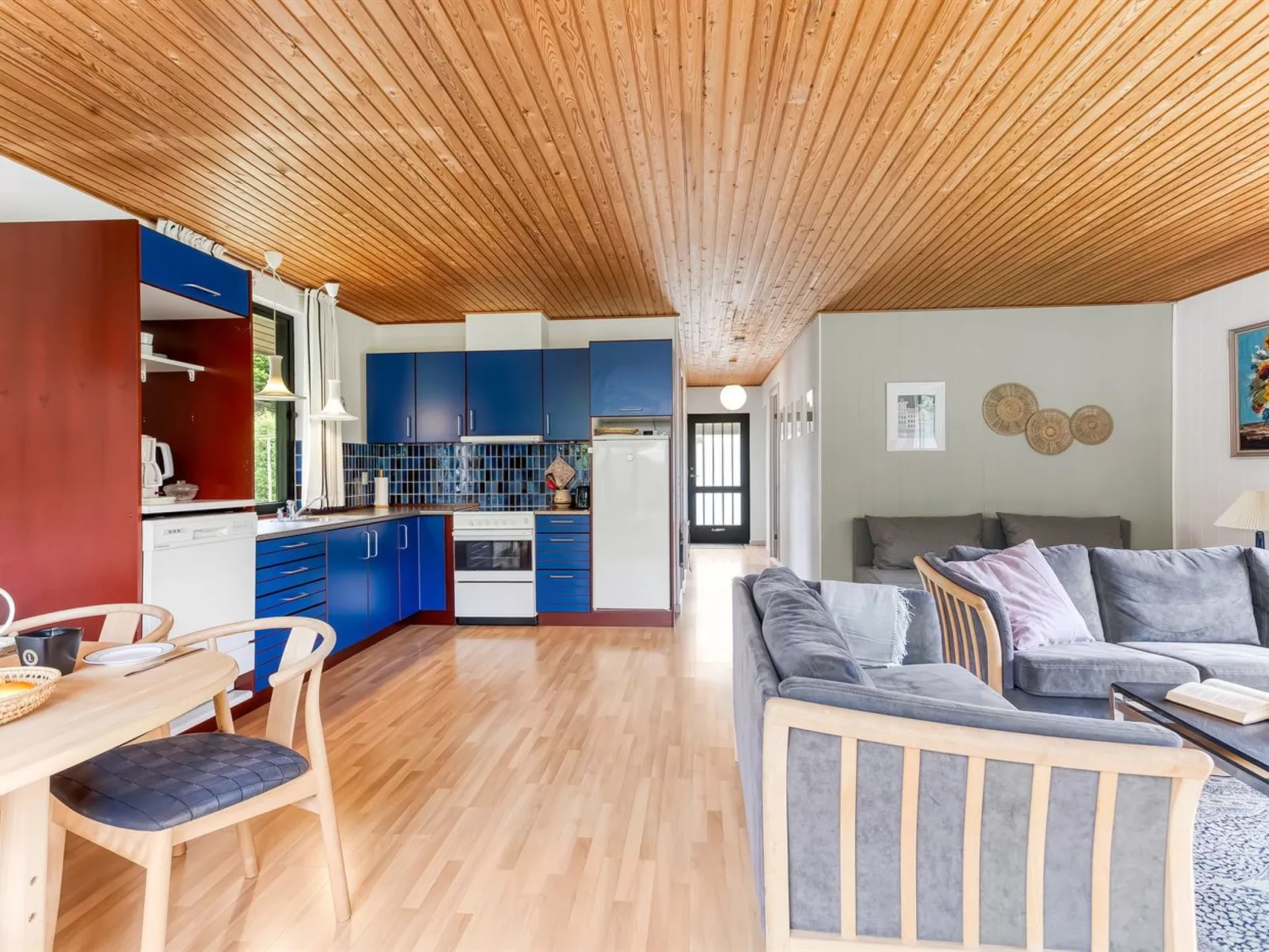 "Ognen" - 800m from the sea-Binnen