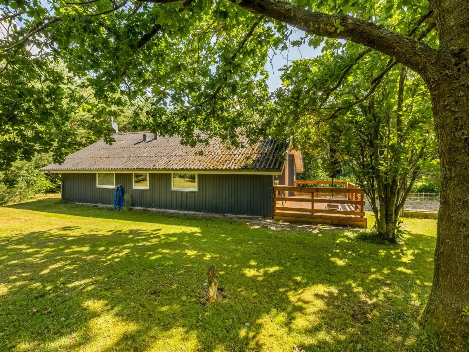 "Yarla" - 500m to the fjord-Buiten