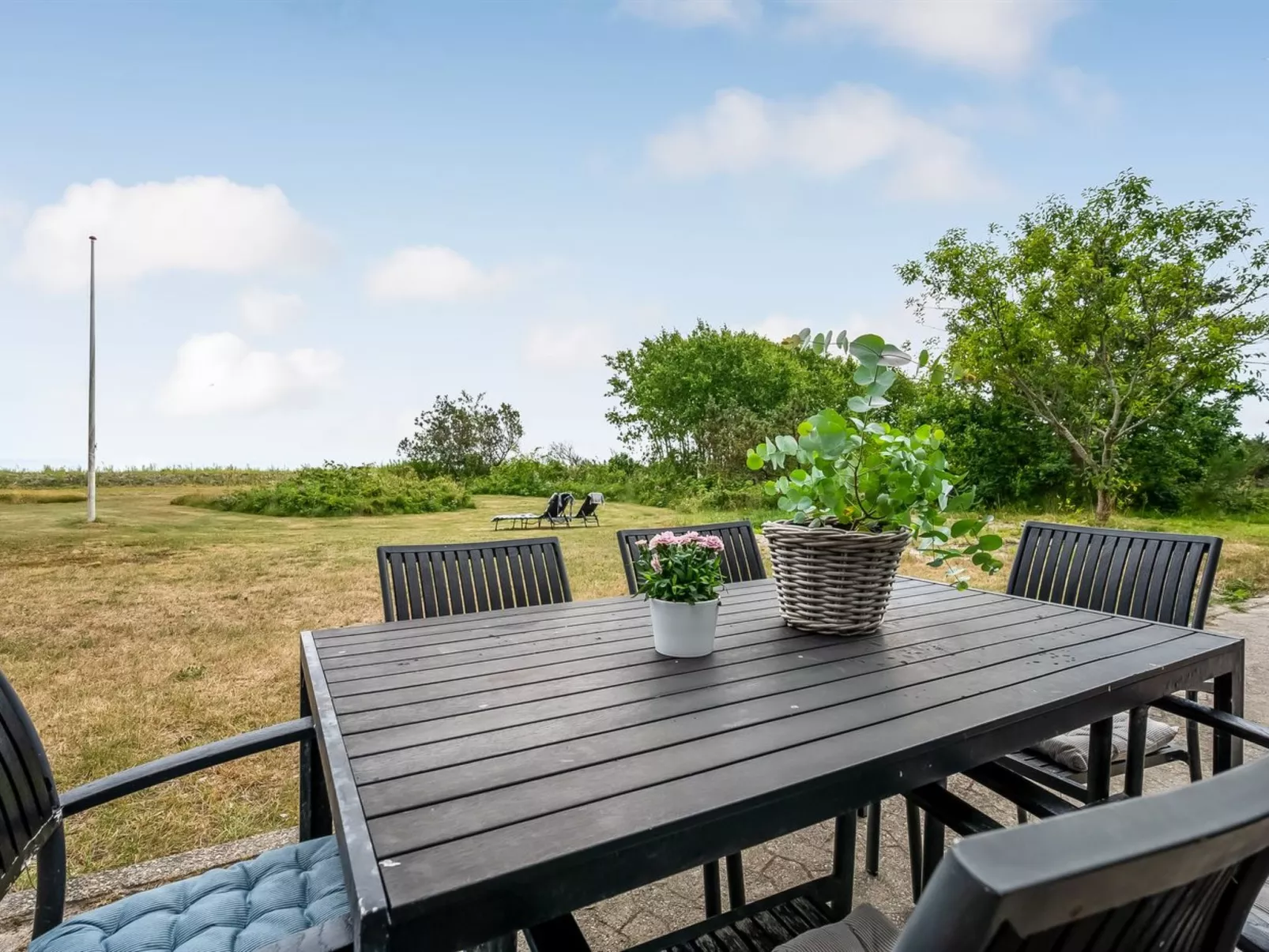 "Donka" - 25m from the sea-Buiten