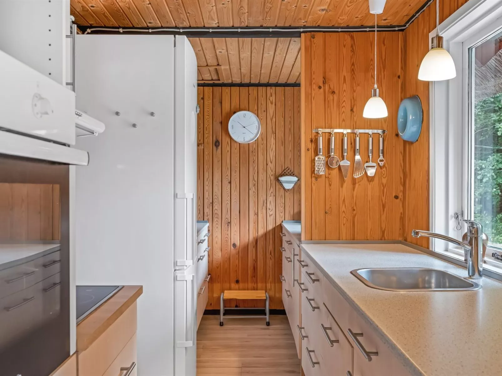 "Menard" - 1.2km from the sea-Binnen