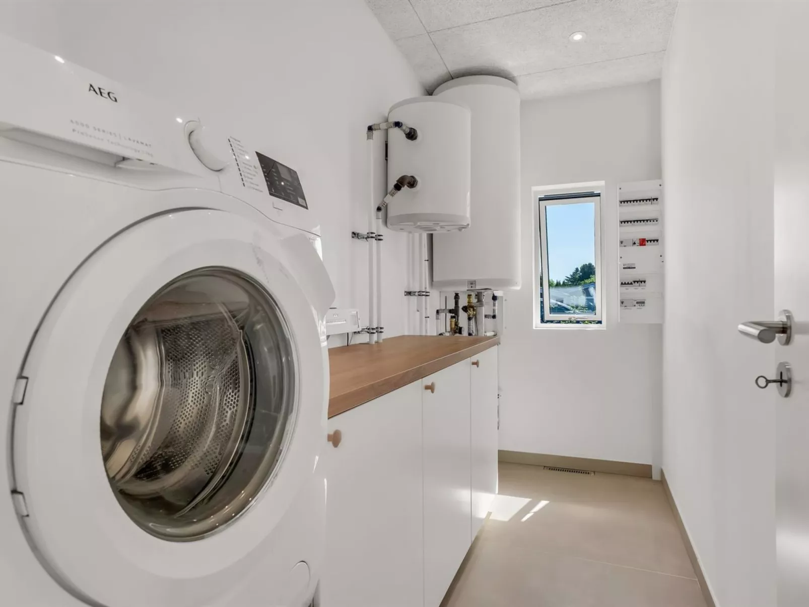 "Milena" - 1.5km from the sea-Binnen