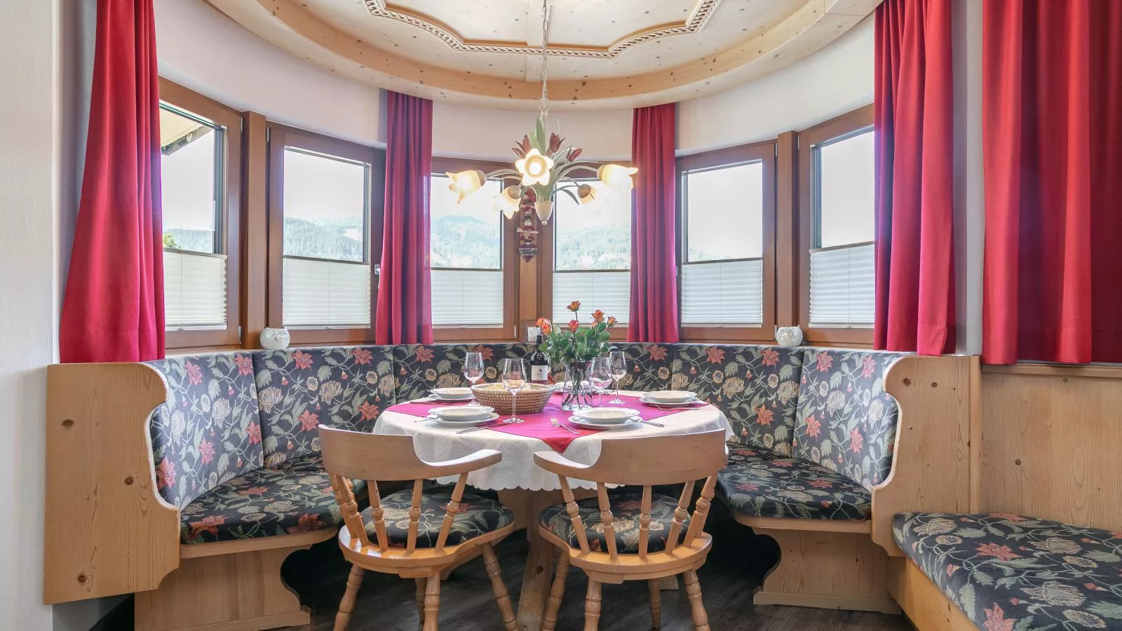 Landhaus Marchfeld Top 4-Woonkamer