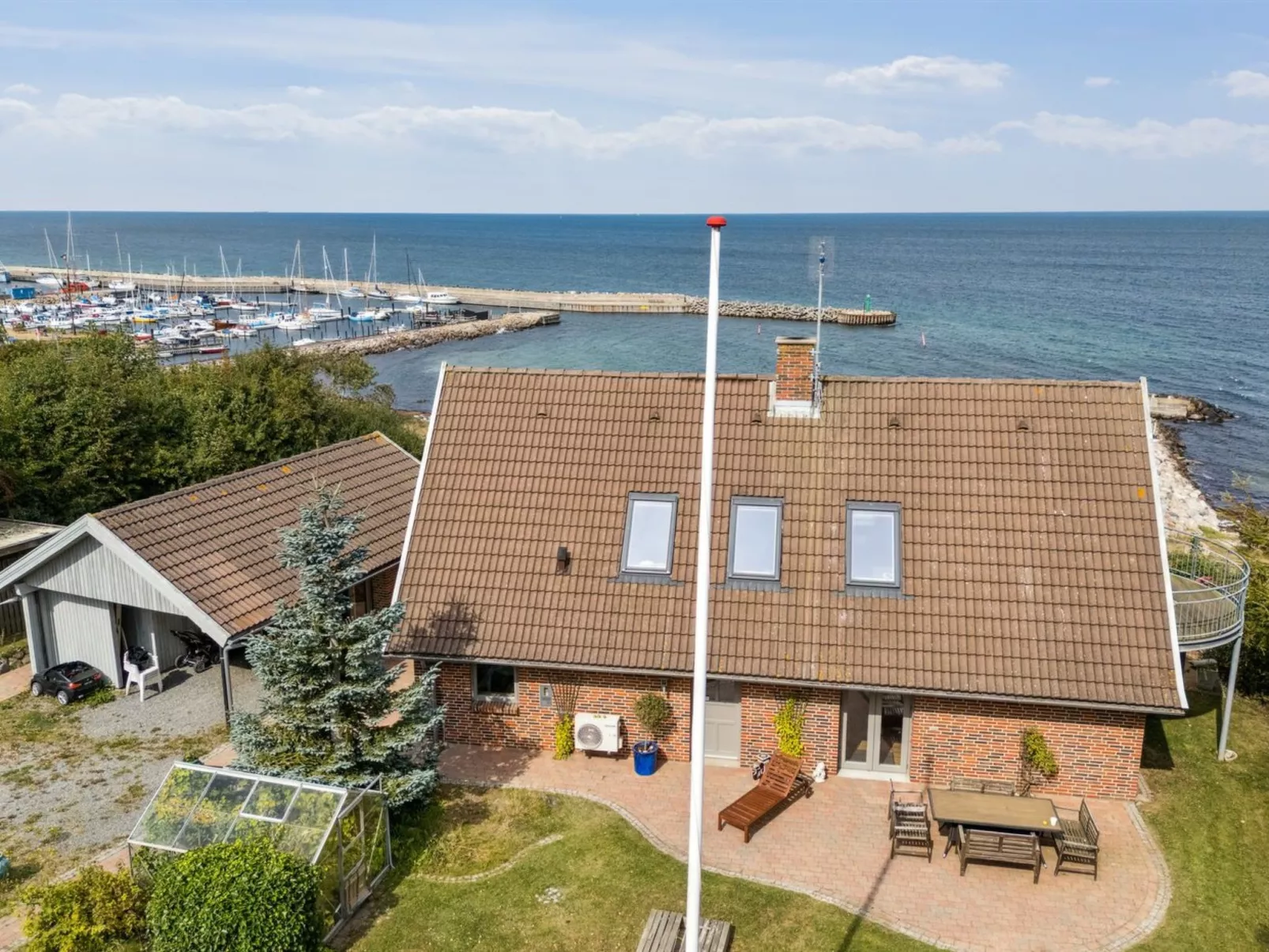 "Dzavid" - 50m from the sea-Buiten