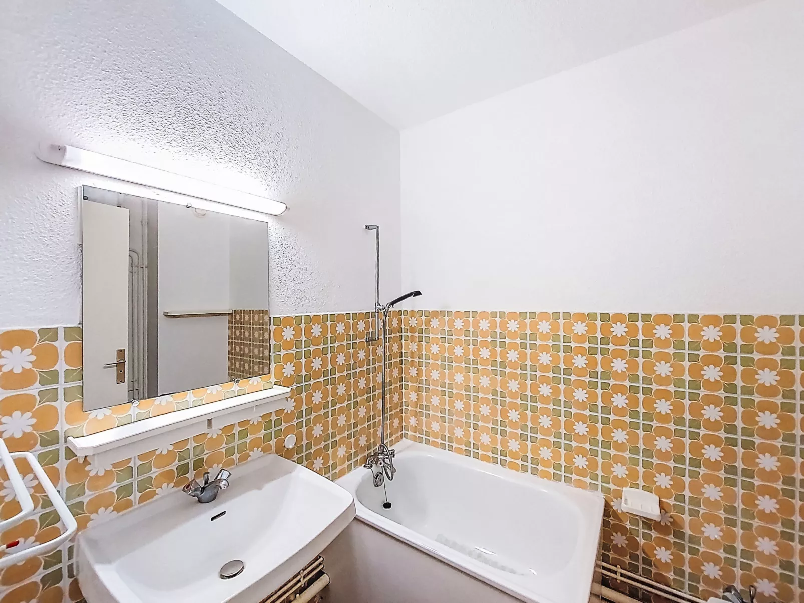 Les Aigues Marines-Binnen