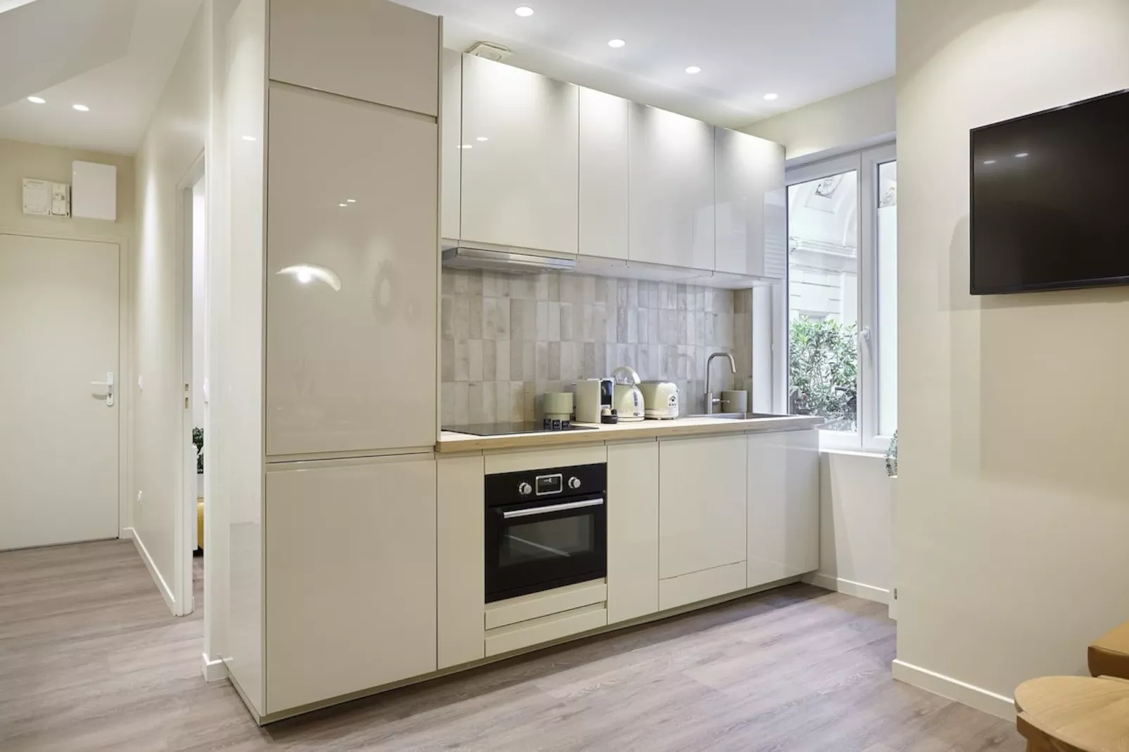 MONTMORENCY 1 NEW-Niet-getagd