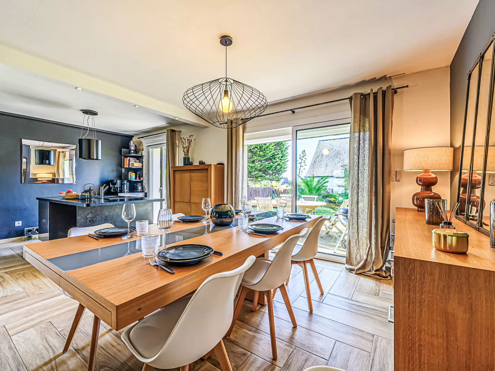 Maison Er Menhir-Binnen