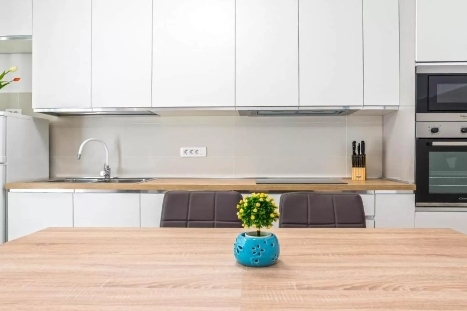 Two Bedroom Apartment With Private Pool-Keuken