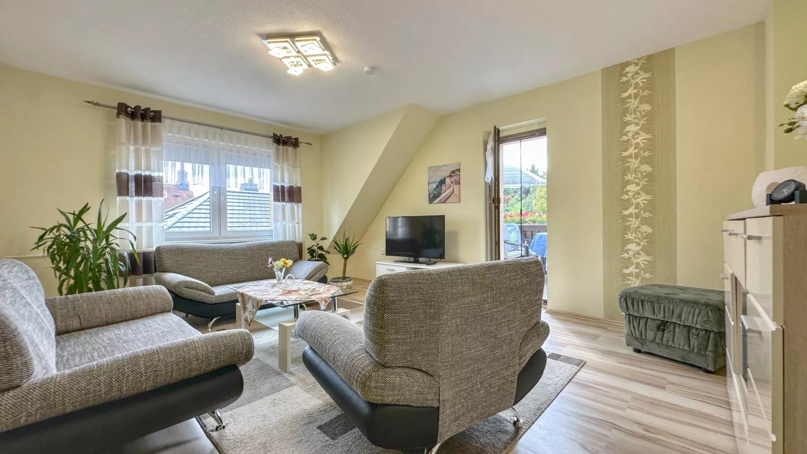 Am Tennelberg-Woonkamer