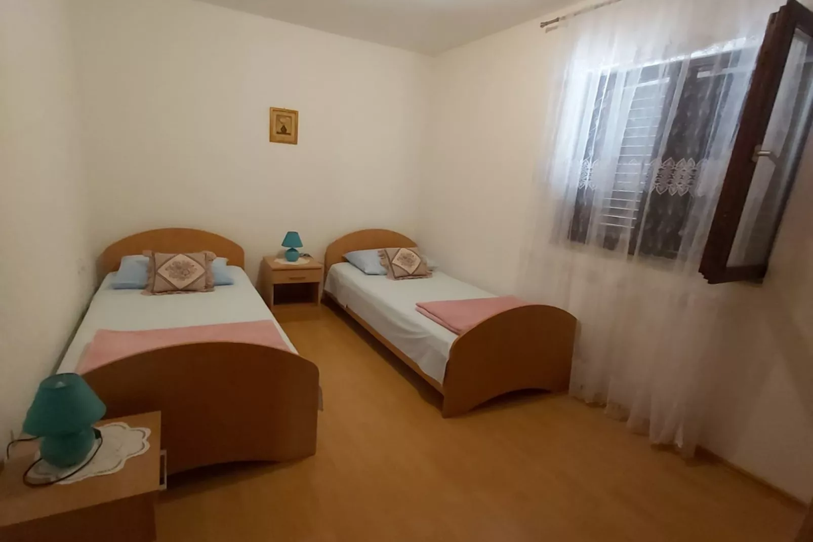 Apartments Ivan Supetar - Two Bedroom Apartment with Terrace no1-Slaapkamer