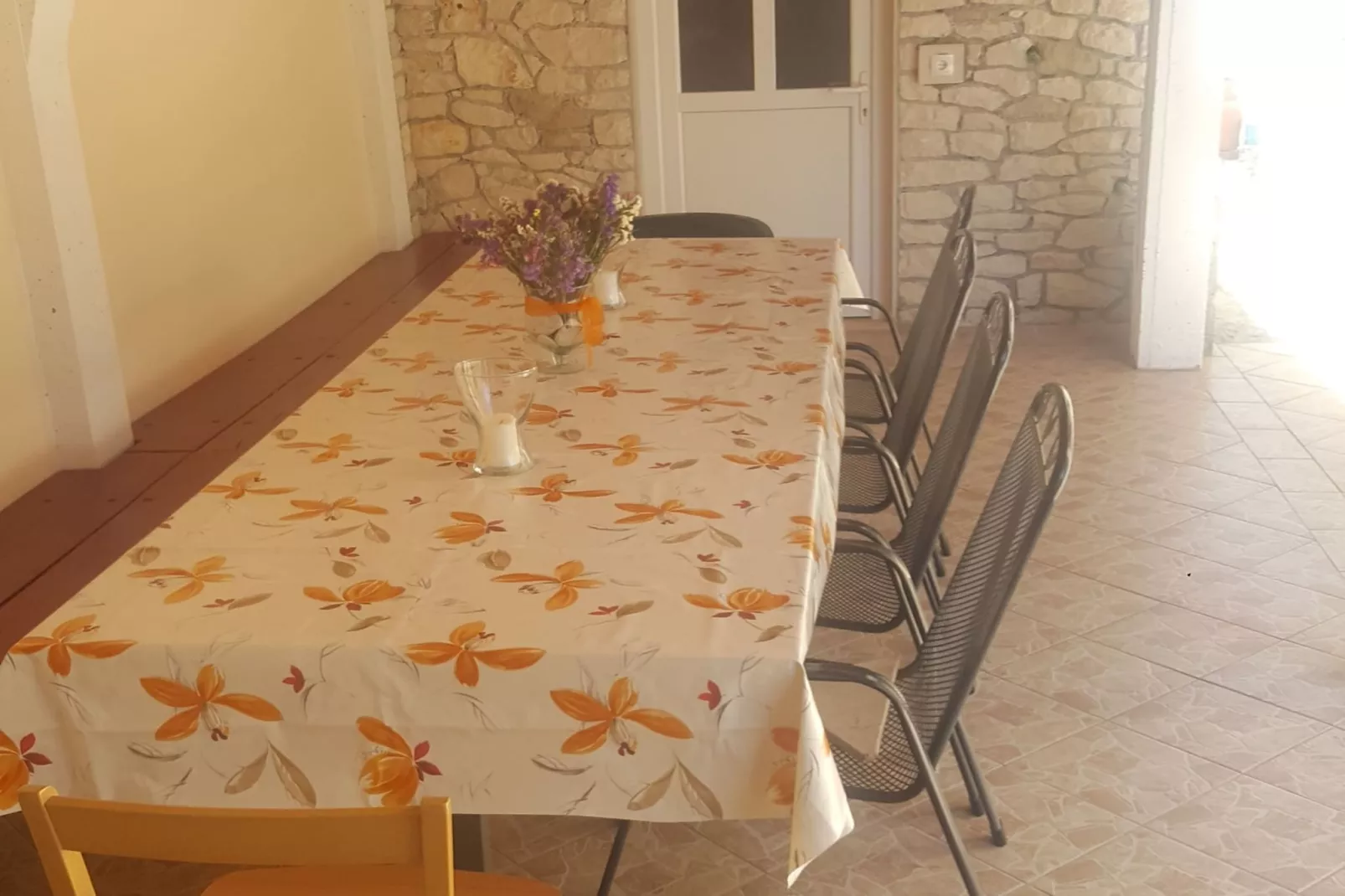 Apartments Ivan Supetar - Two Bedroom Apartment with Terrace no.3-Eetkamer