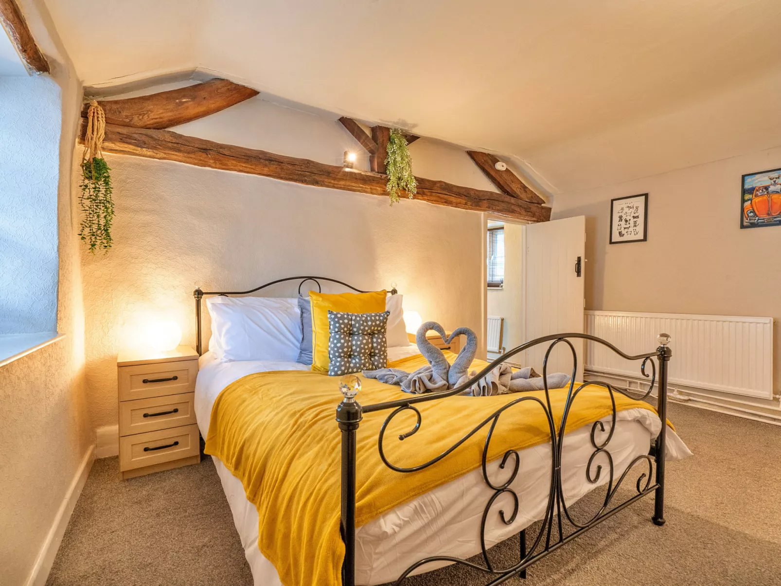 Westcote Cottage-Binnen