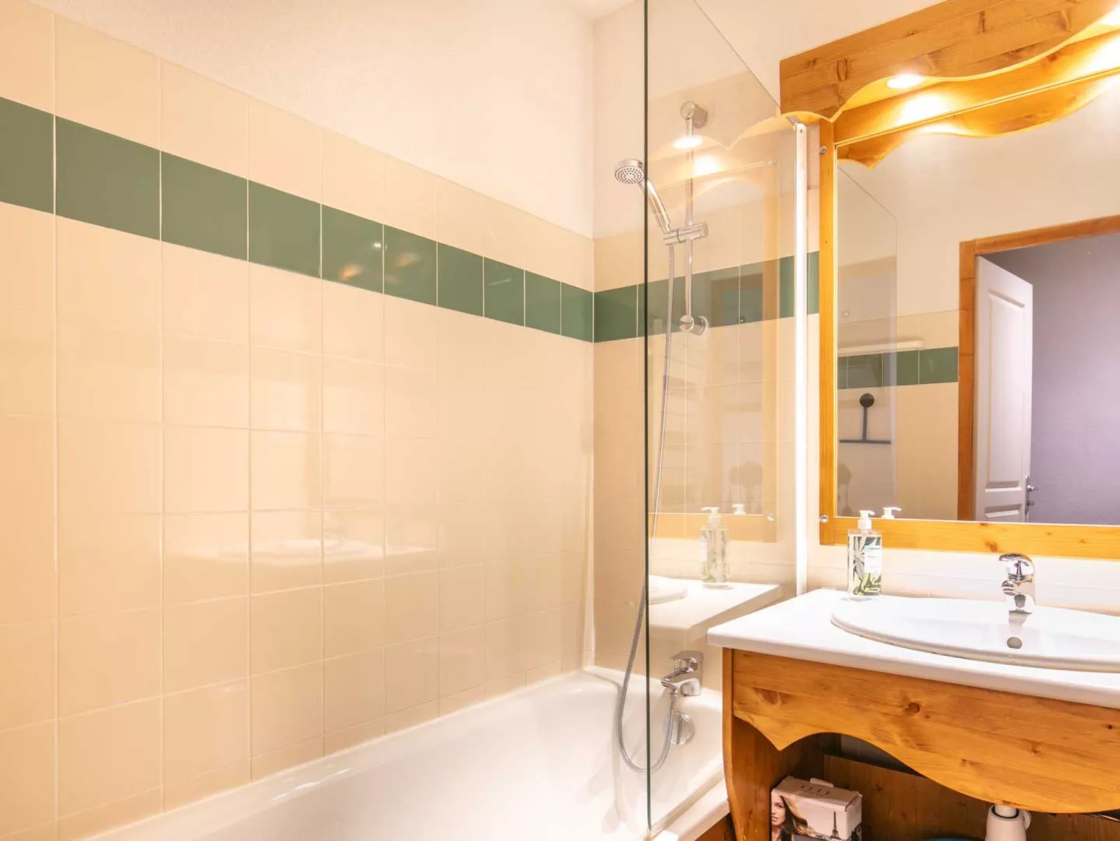 V du Bachat Melezes E-Binnen