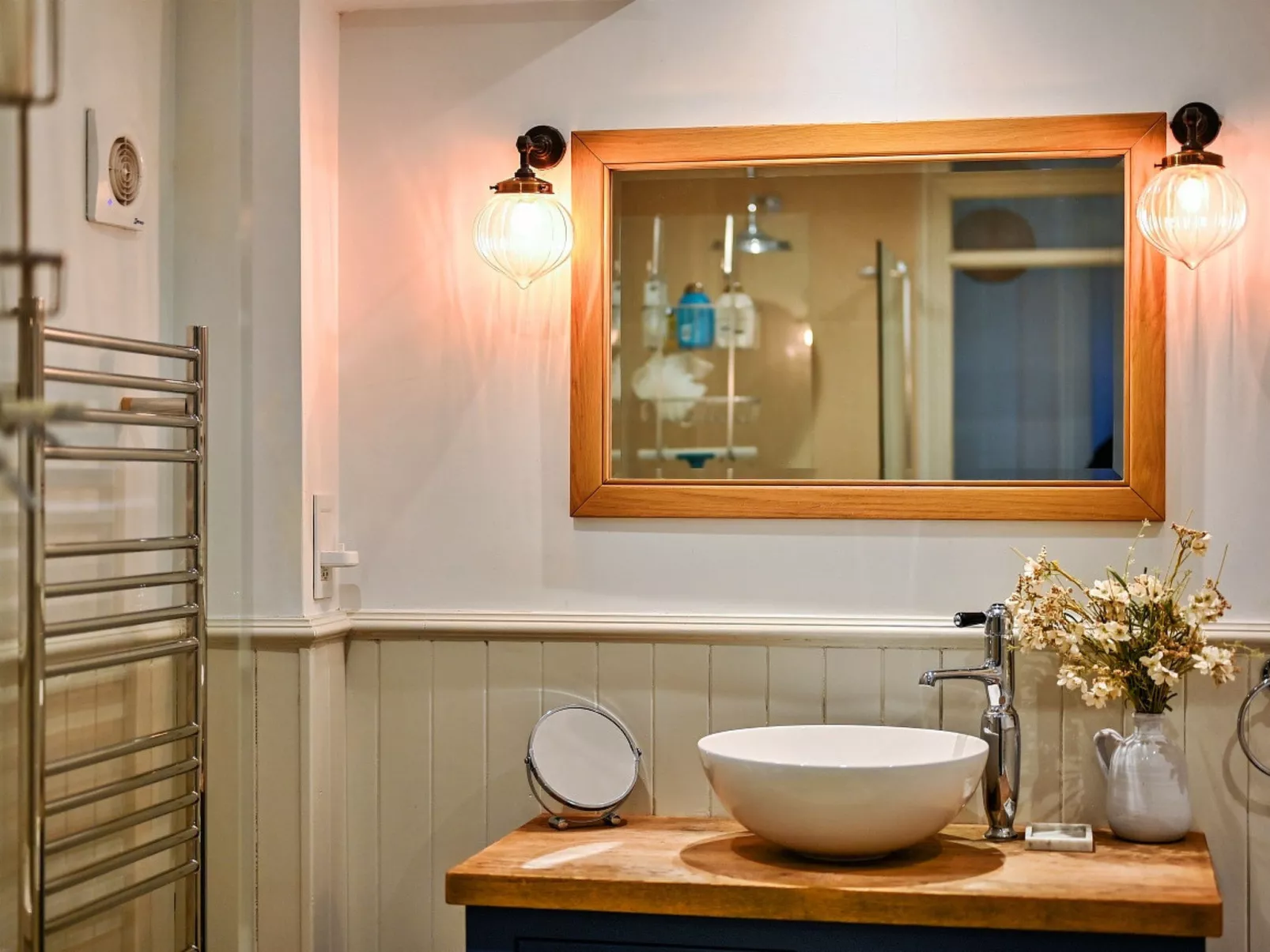 123, High Street-Binnen