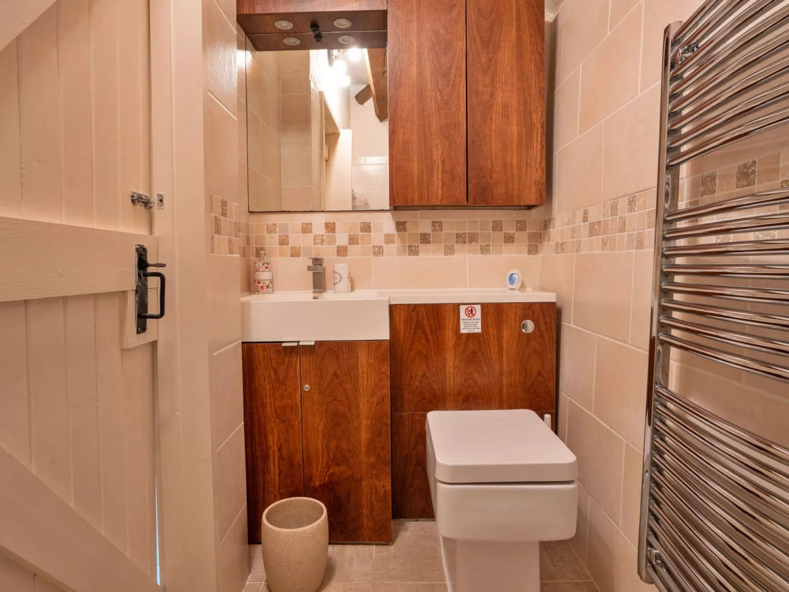 Middle Barn at Blackclough Farm-Binnen