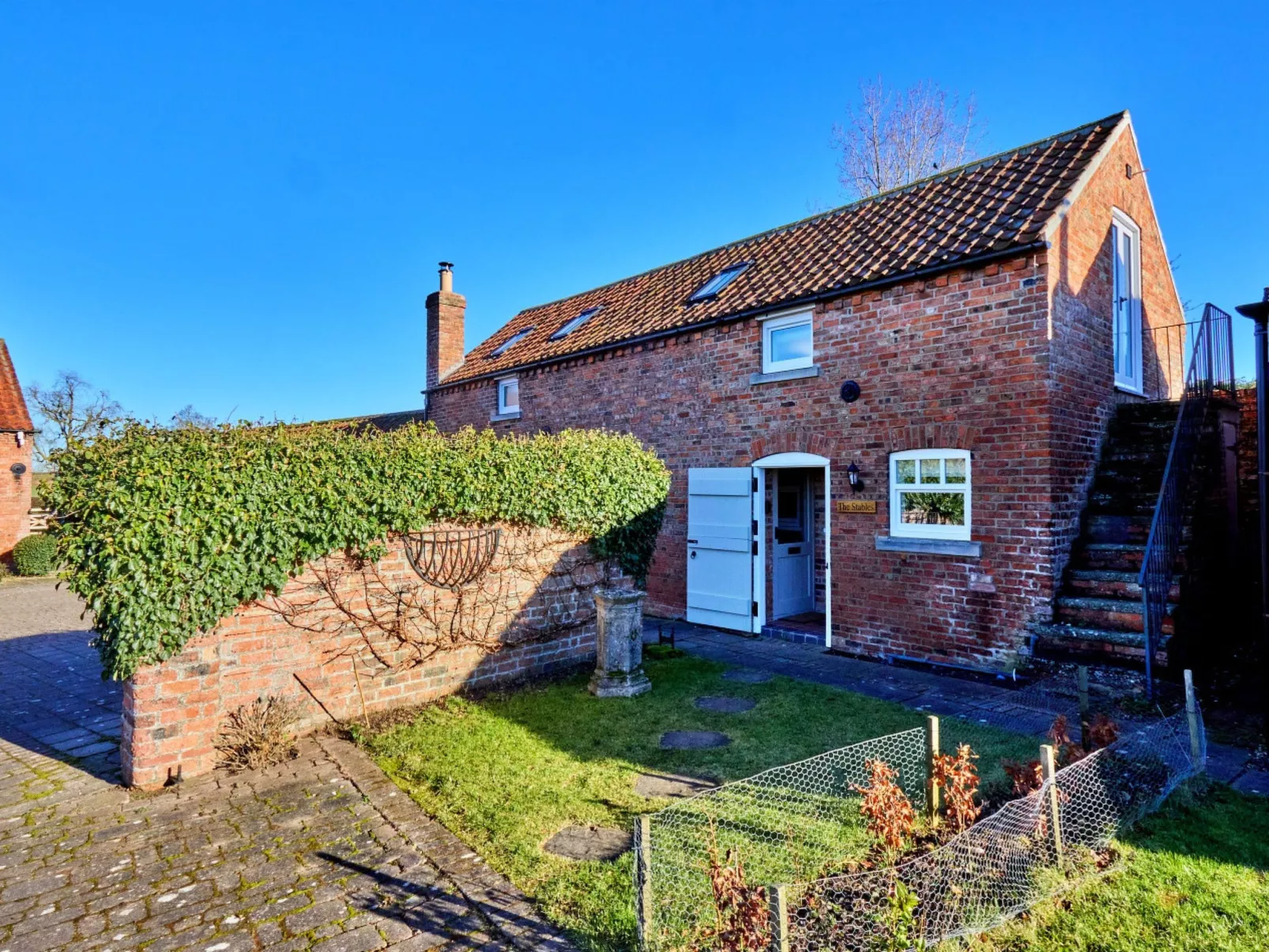 The Rookery Stables-Buiten