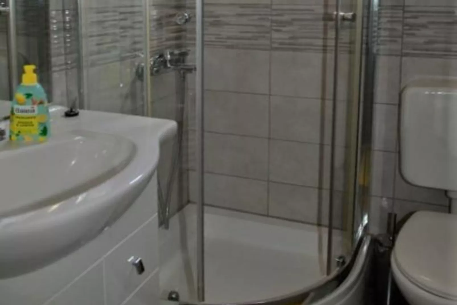 Two bedroom apartment A4-Badkamer