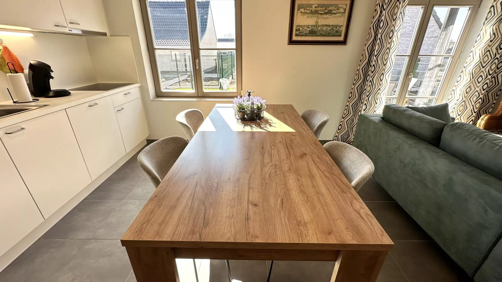 Westhinder II H19-Eetkamer