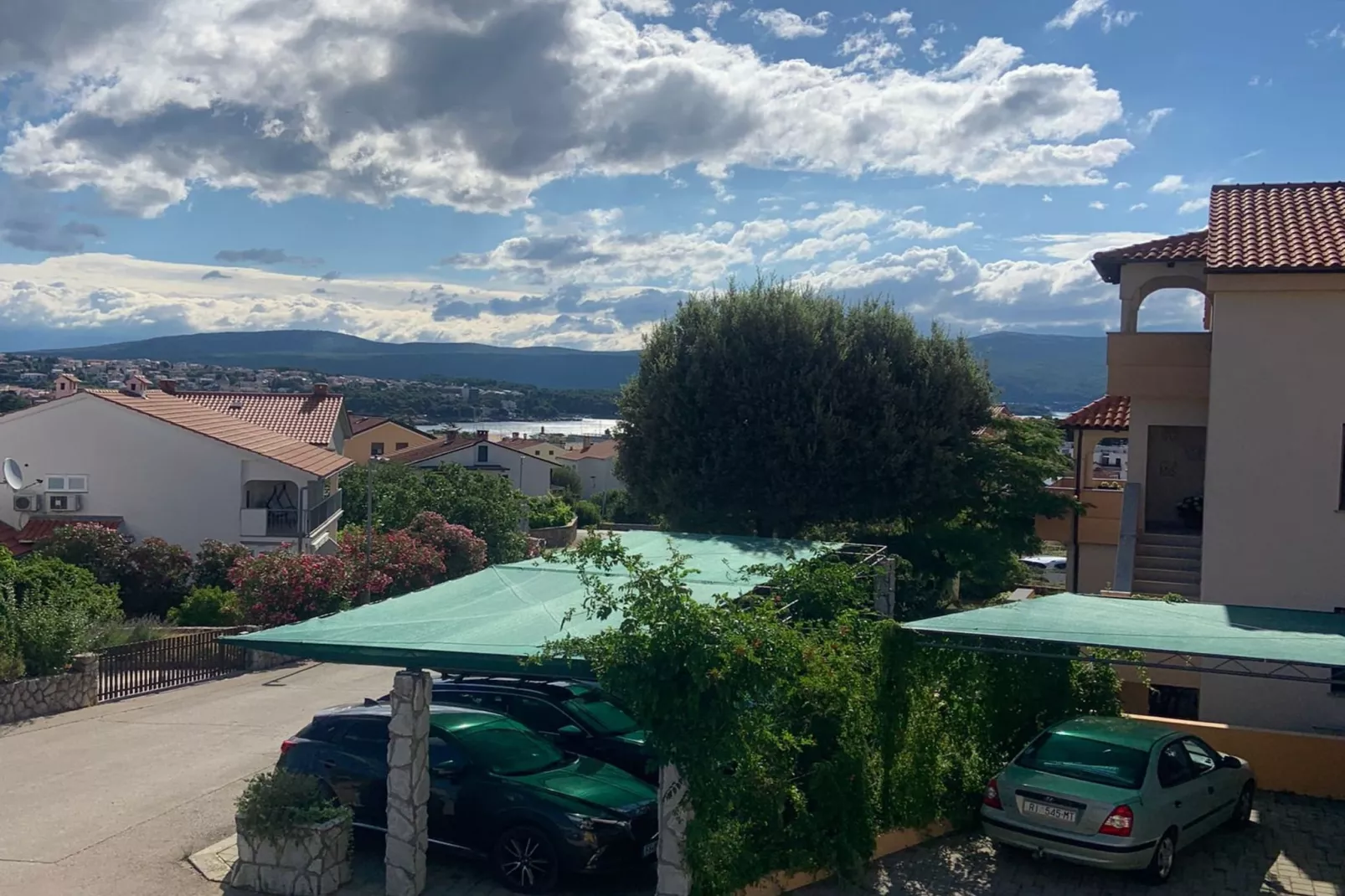 Tranquil and Stylish Apartment Krk with Balcony - One Bedroom Apartment with Balcony-Buitenlucht