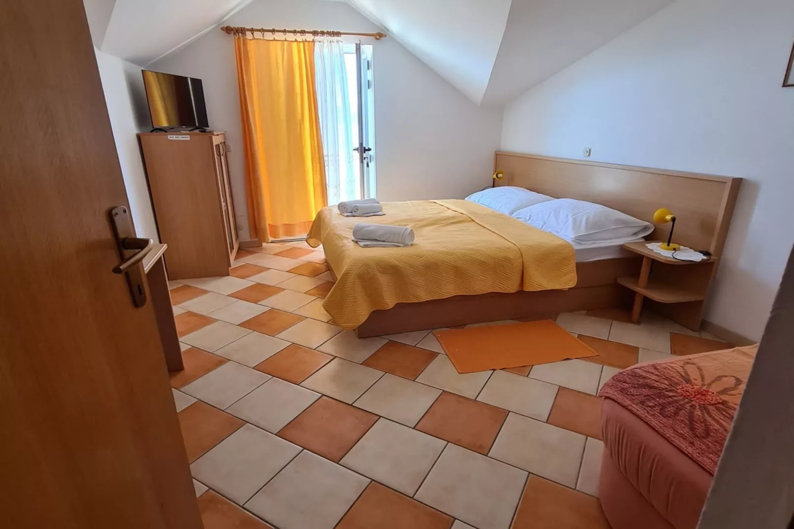 Apartments Pansion Franka 3* - Studio Apartment with Sea View - APT 1B-Slaapkamer