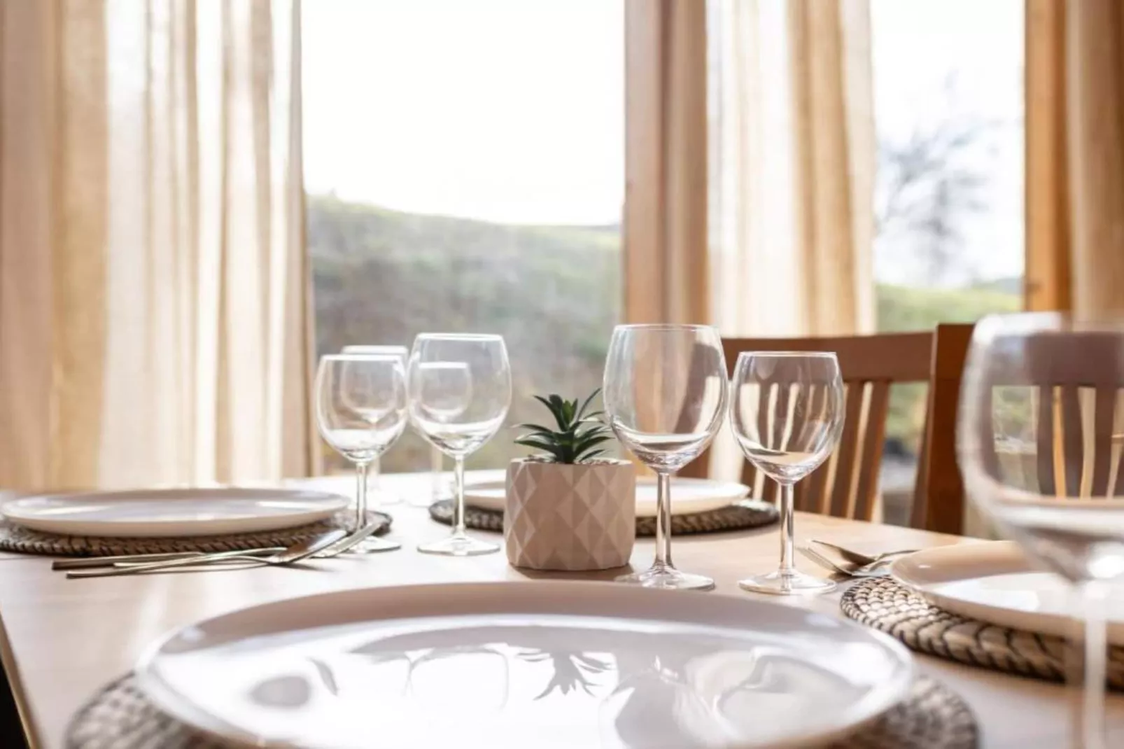 Halicanum Glamping Peaceful Retreat Resort - Eetkamer