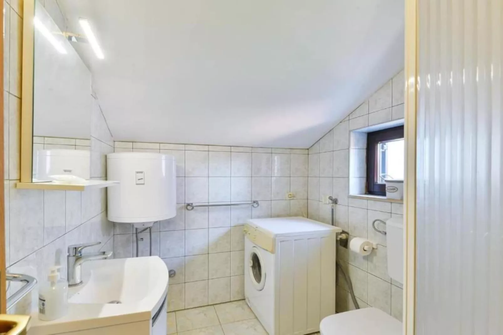 Apartments Franica with Heated Pool and Hot-Tub -  Two Bedroom Apartment with Terrace