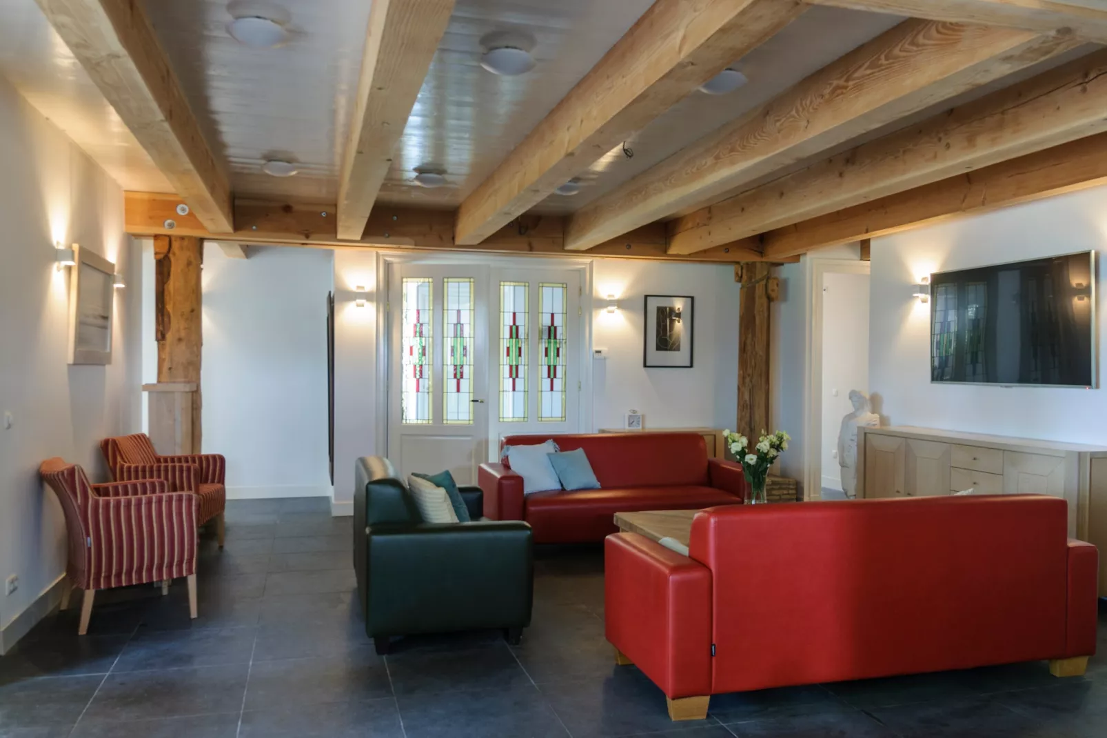 Groepsaccomodatie - Balkenhoeve - Woonkamer