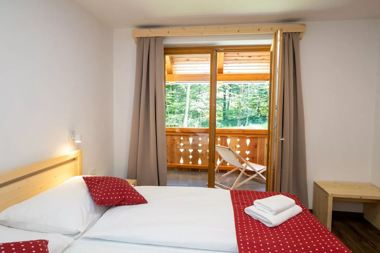 The Woodland Nook Apartments Bohinj - One Bedroom Apartment with Balcony (owner B)-Slaapkamer