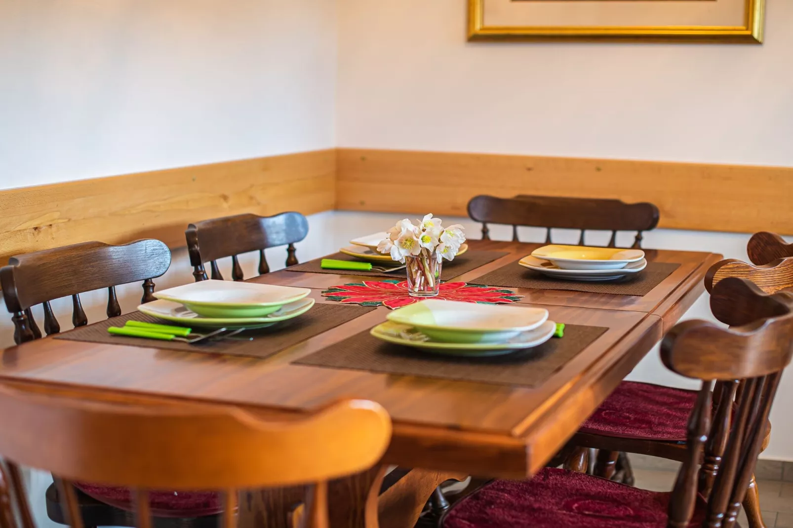 Holiday Home Slap with Sauna and BBQ - Two Bedroom Holiday Home-Eetkamer