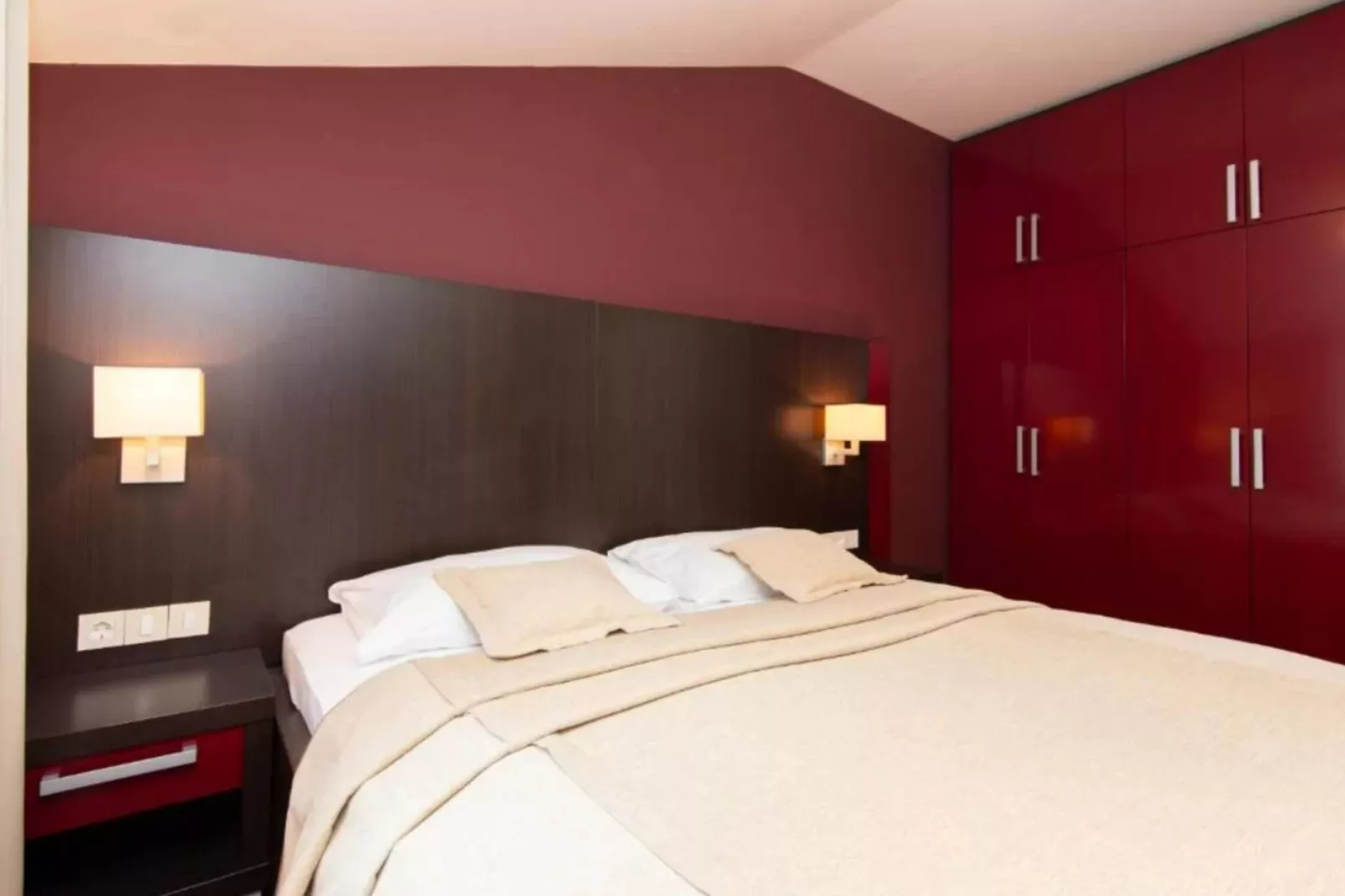 Marina Portorož Family Friendly Apartment 2 - Two Bedroom Apartment-Slaapkamer