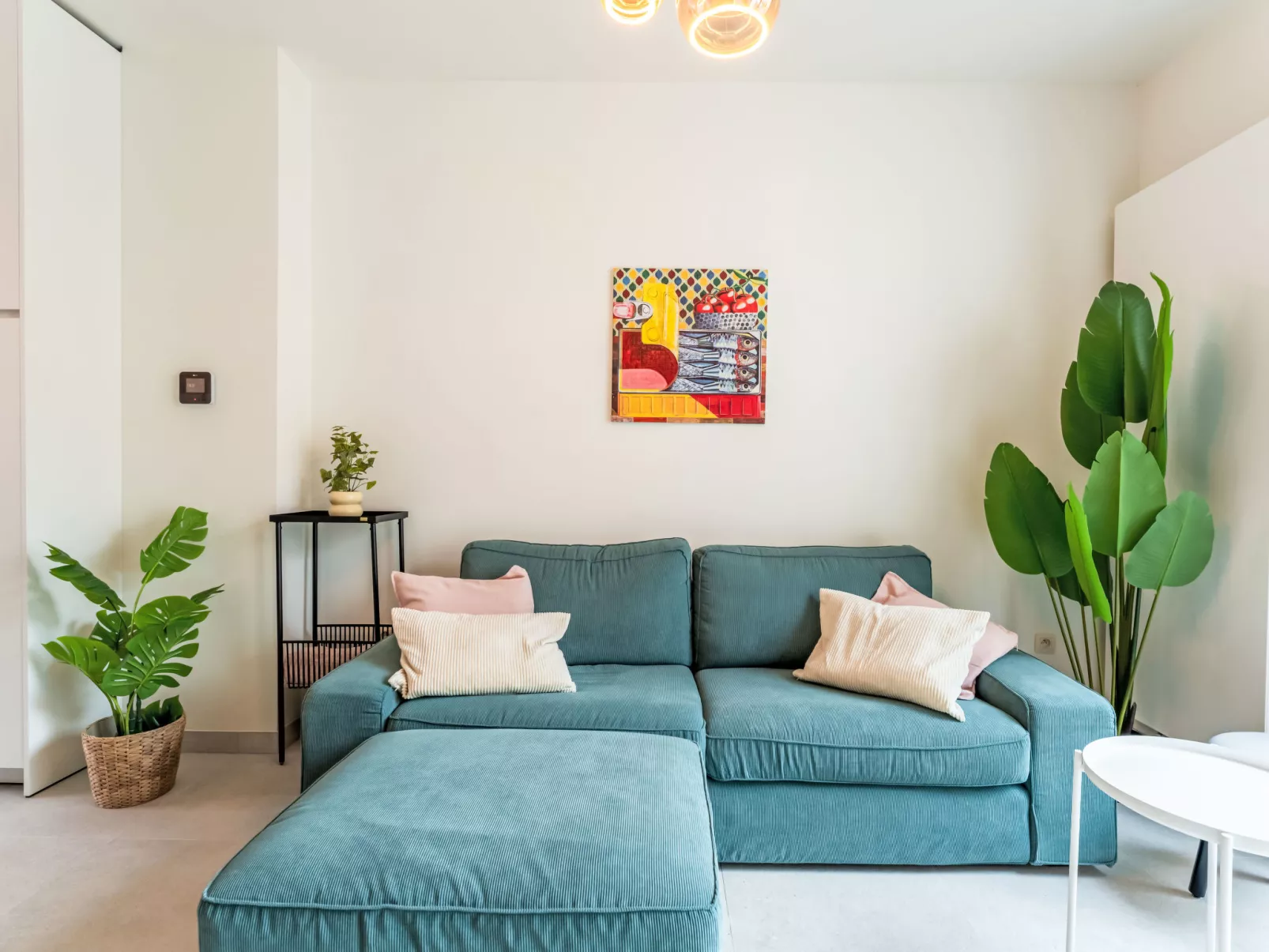 Lili's with terrace-Binnen