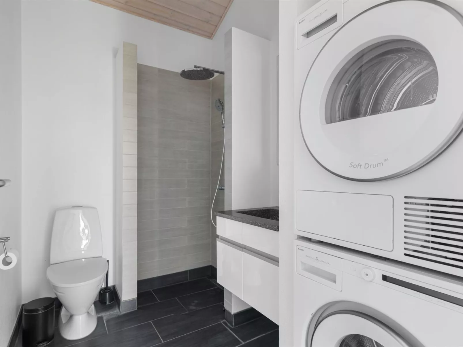 "Konsta" - 300m from the sea-Binnen