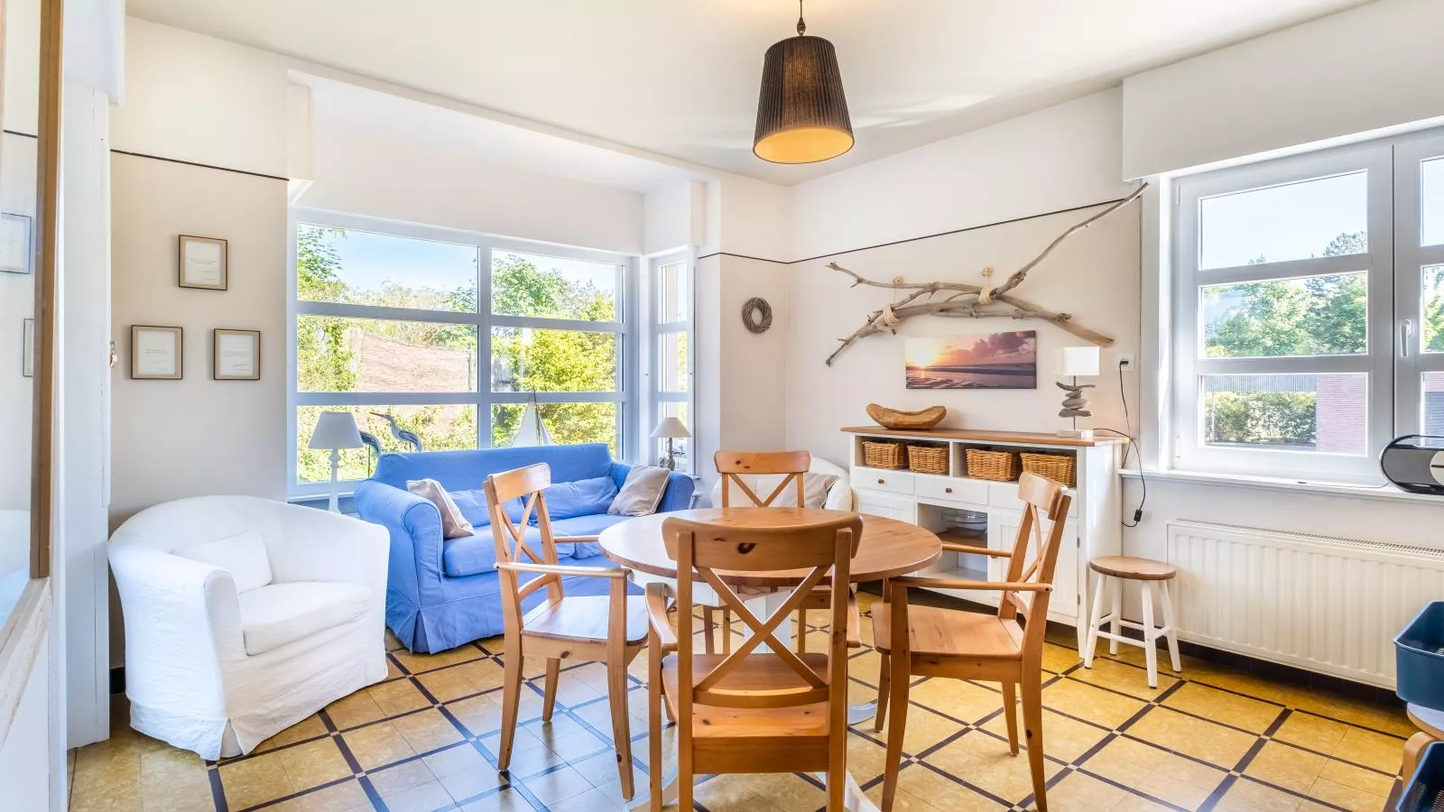 Juvamy gelijkvloers-Eetkamer